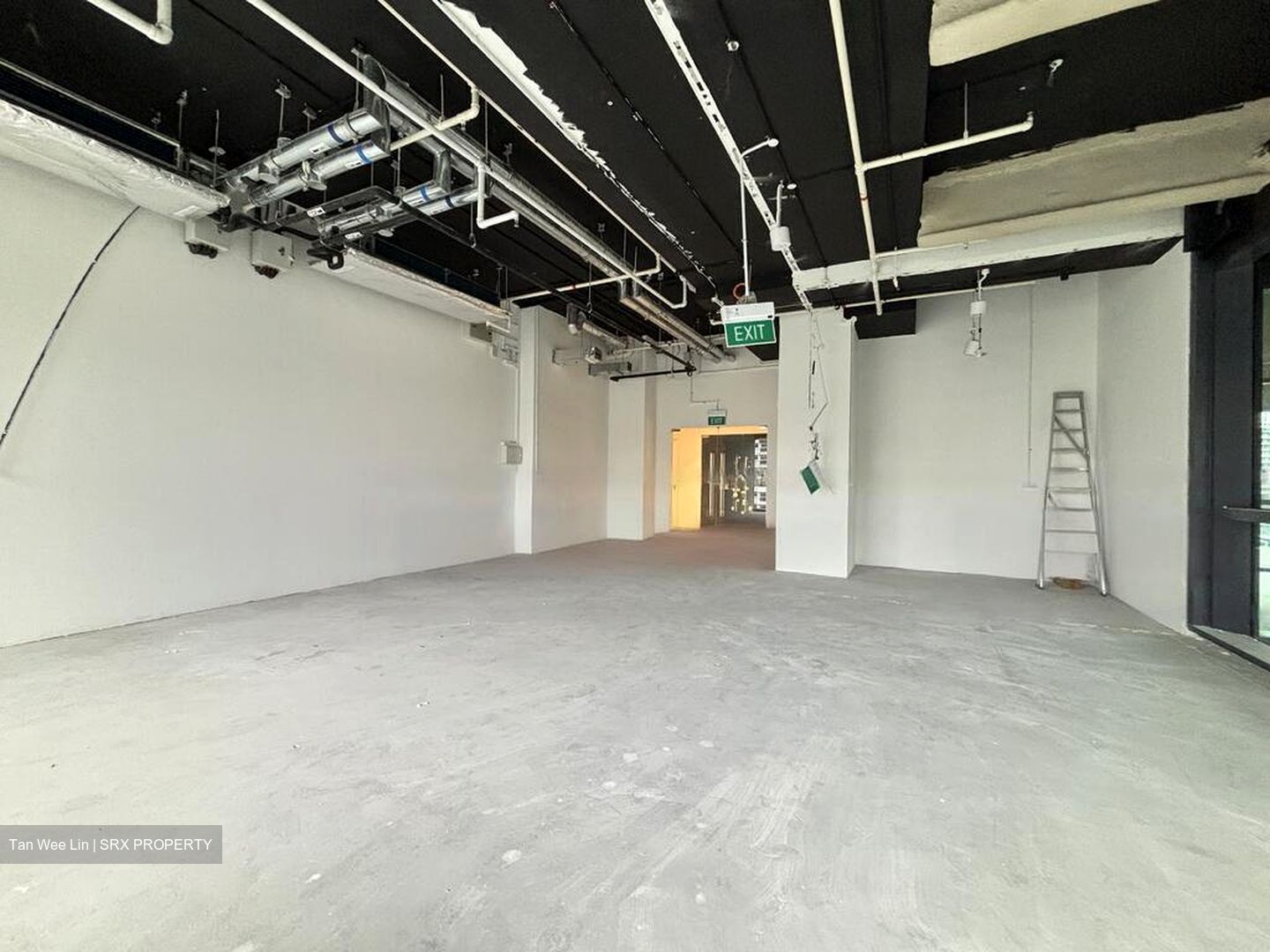 Woods Square (D25), Office #511115951